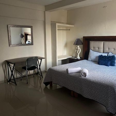 Hotel Maria Elenena El Fresno Eksteriør billede